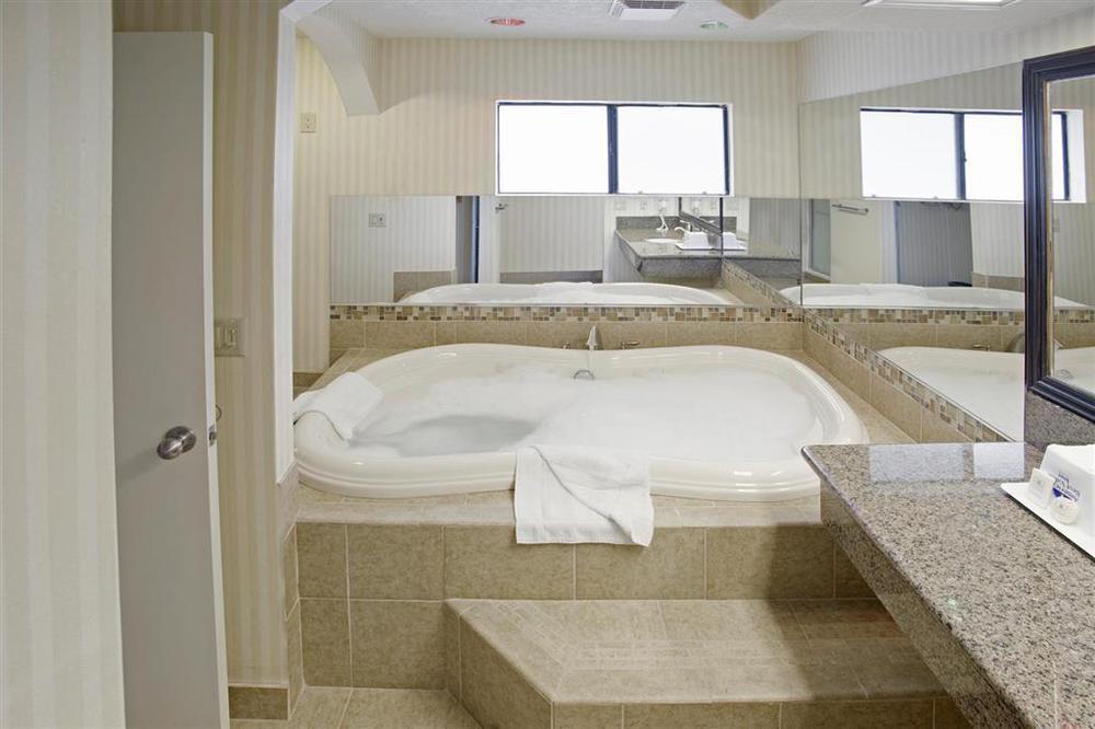 Hotel Hacienda at Ontario Ranch Habitación foto